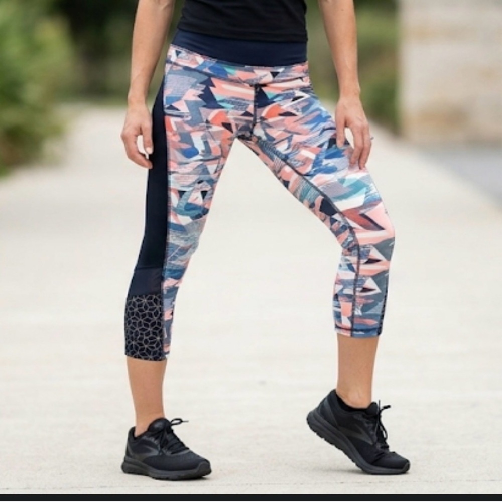 RBX Active Capri Leggings Large Geometric Shattered Print Mesh Techwear Yoga L
